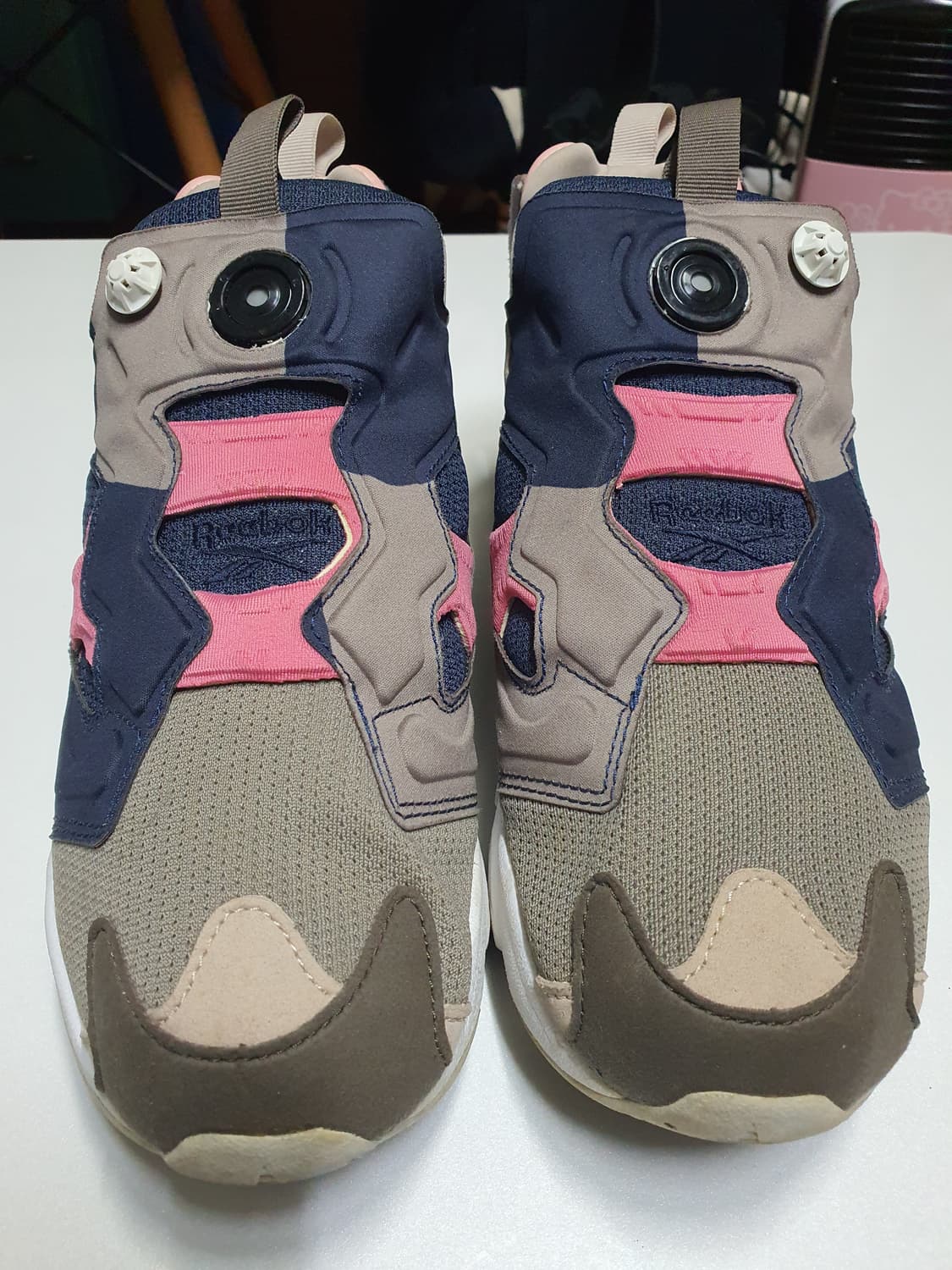 리복 펌프 퓨리 사쿠라 275 상품이미지1