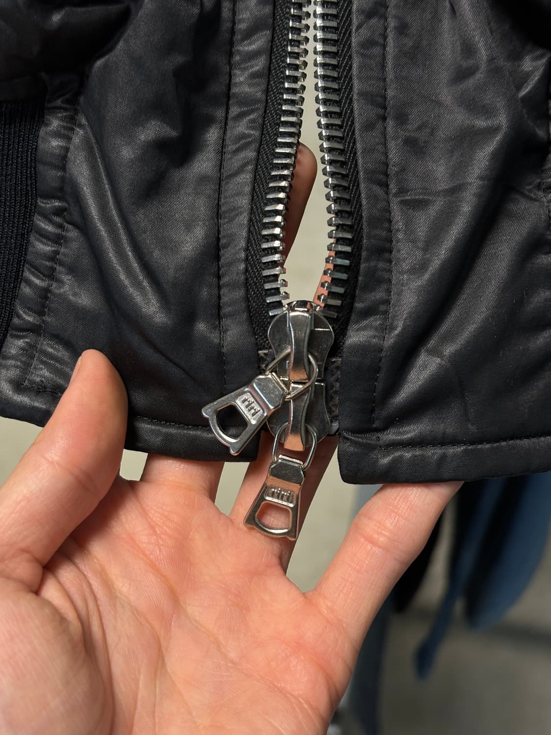 아티잔 레더 후드 레이어드 봄버자켓 상품이미지5