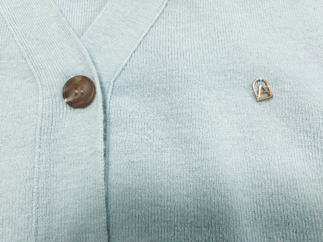 아틀리에나인(Atelier Nain) 로웰 컷아웃 니트가디건 프리사이즈 상품이미지8