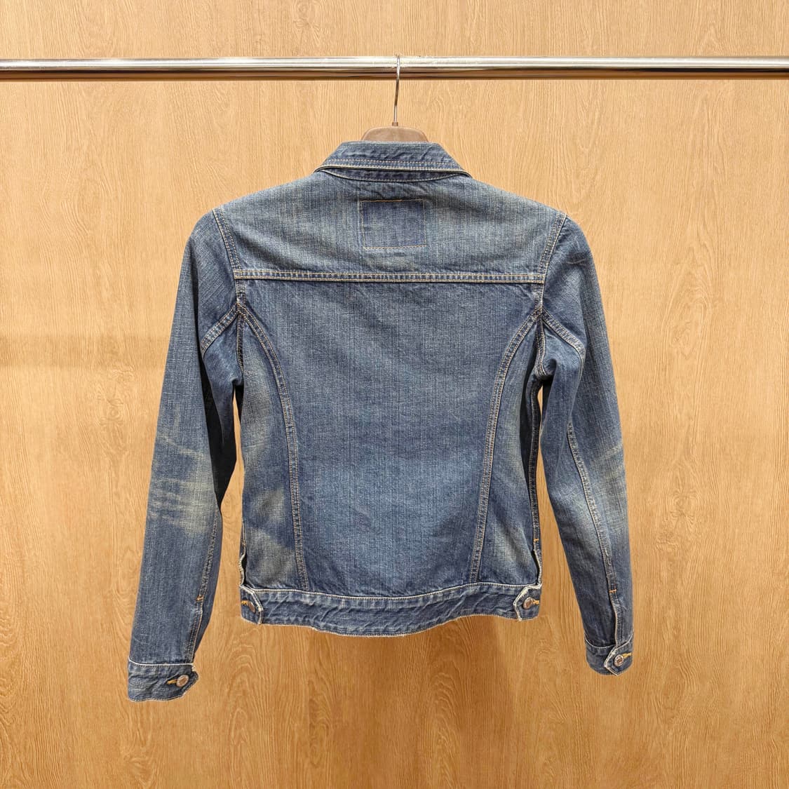 리바이스 데님 자켓 인디고 워싱 버튼업 투포켓 디테일 크롭 진청 상품이미지3