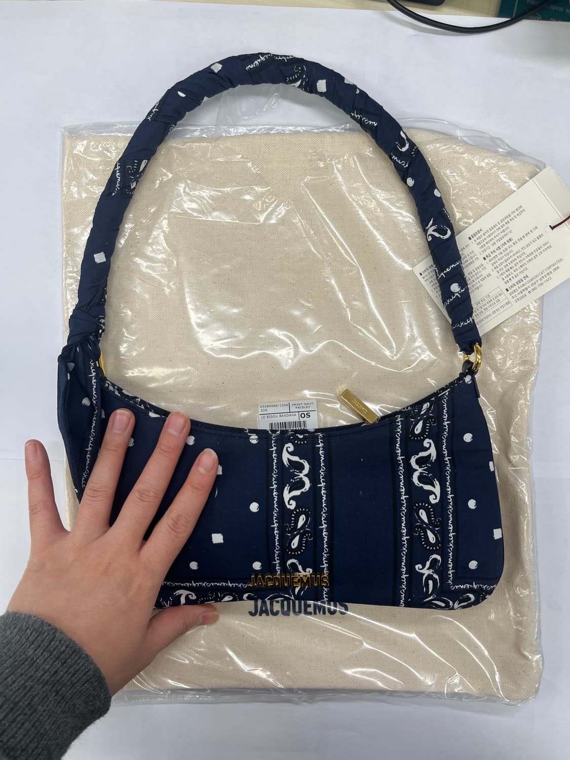 (새상품)자크뮈스 JACQUEMUS 페이즐리 미니숄더백 상품이미지2