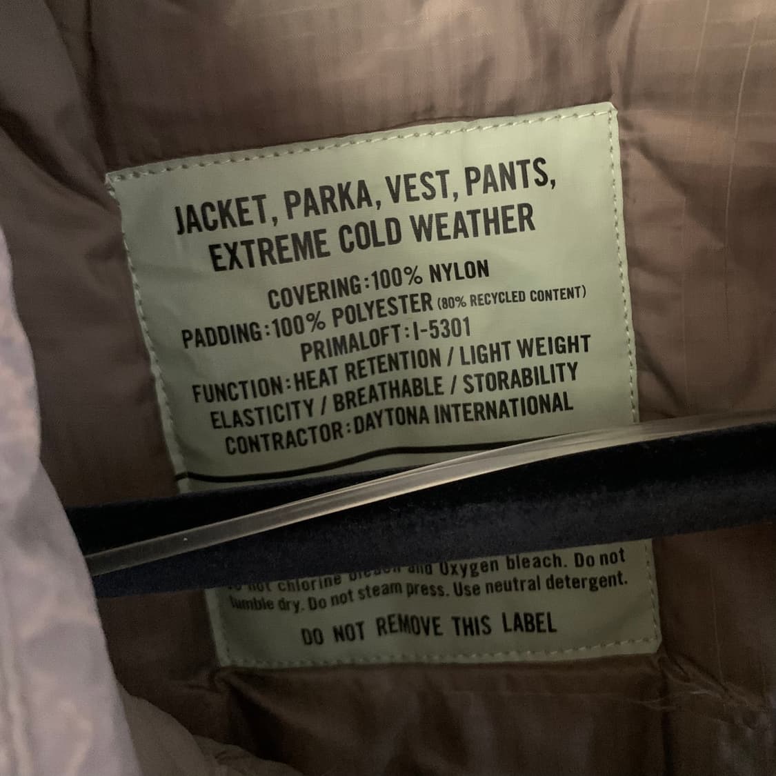 프릭스스토어 프리마로프트 다운 베스트 상품이미지5