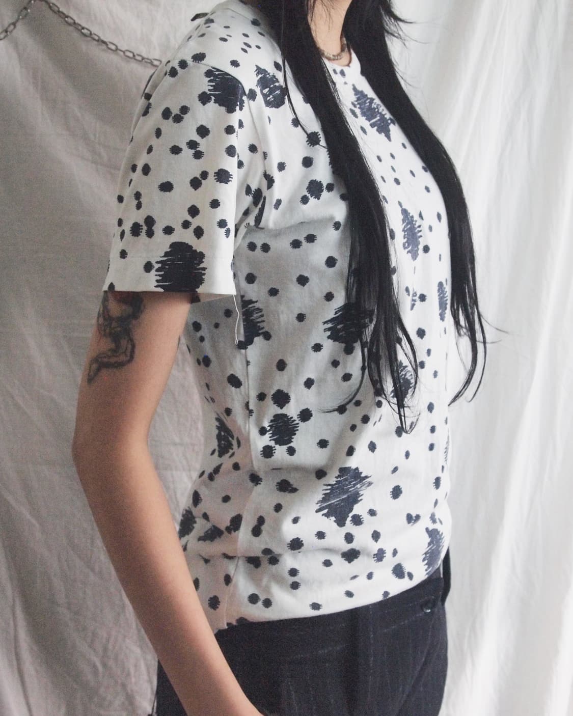 꼼데가르송 폴카도트 티셔츠 상품이미지1