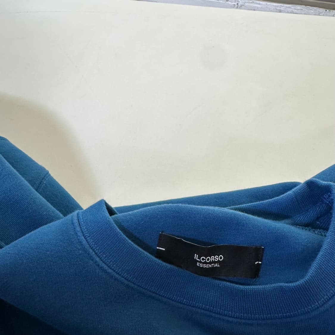 M-L 일꼬르소 오버핏 딥블루 스웻 맨투맨 상품이미지4