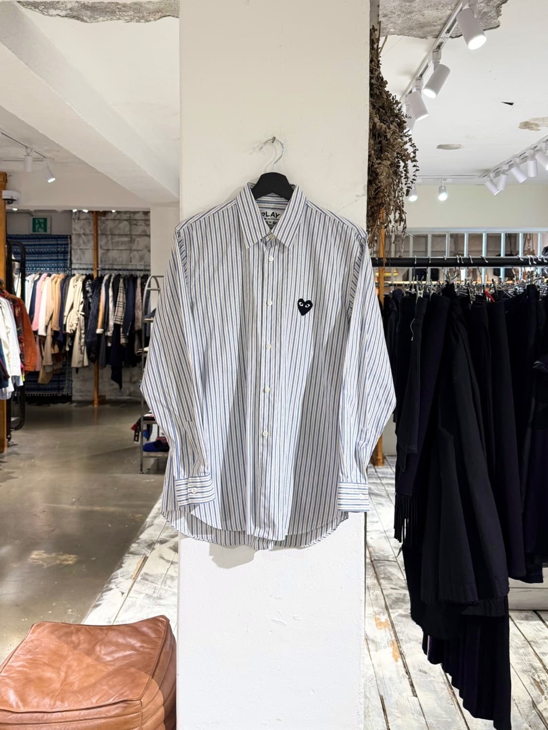 꼼데가르송 블루 블랙 하트 스트라이프 셔츠 상품이미지1