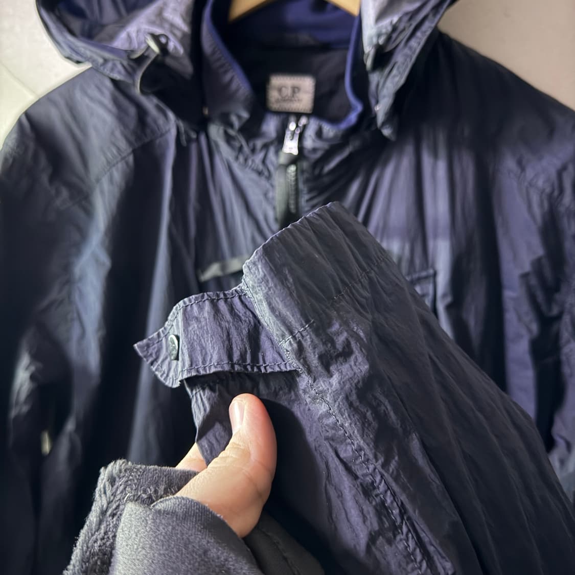 C.P 컴퍼니 고글가먼트다닝 수류탄 포켓 고글 바람막이 48(100) 상품이미지4