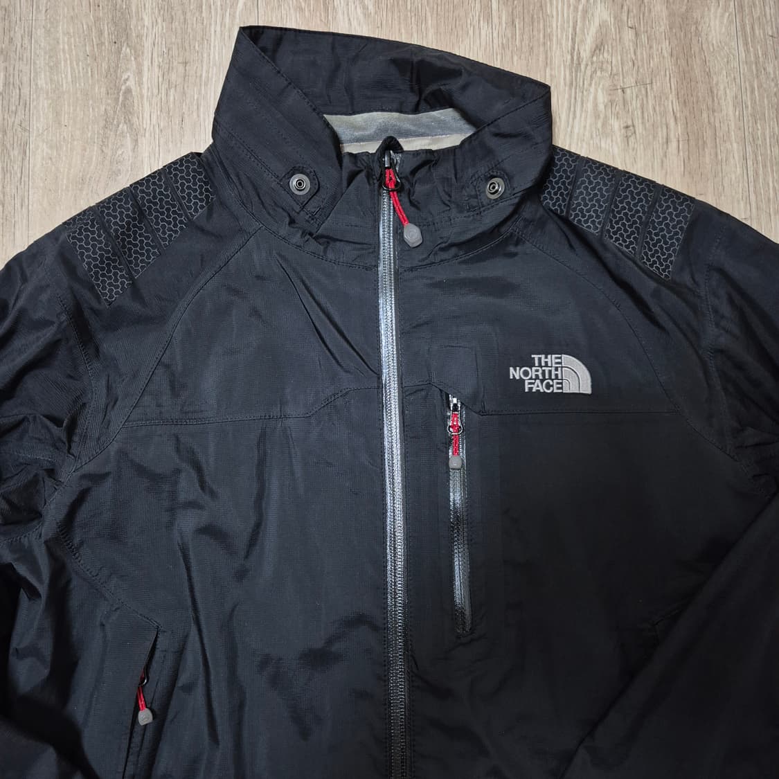 노스페이스 써밋시리즈 하이벤트 방수 바람막이 자켓 L(90) 상품이미지2