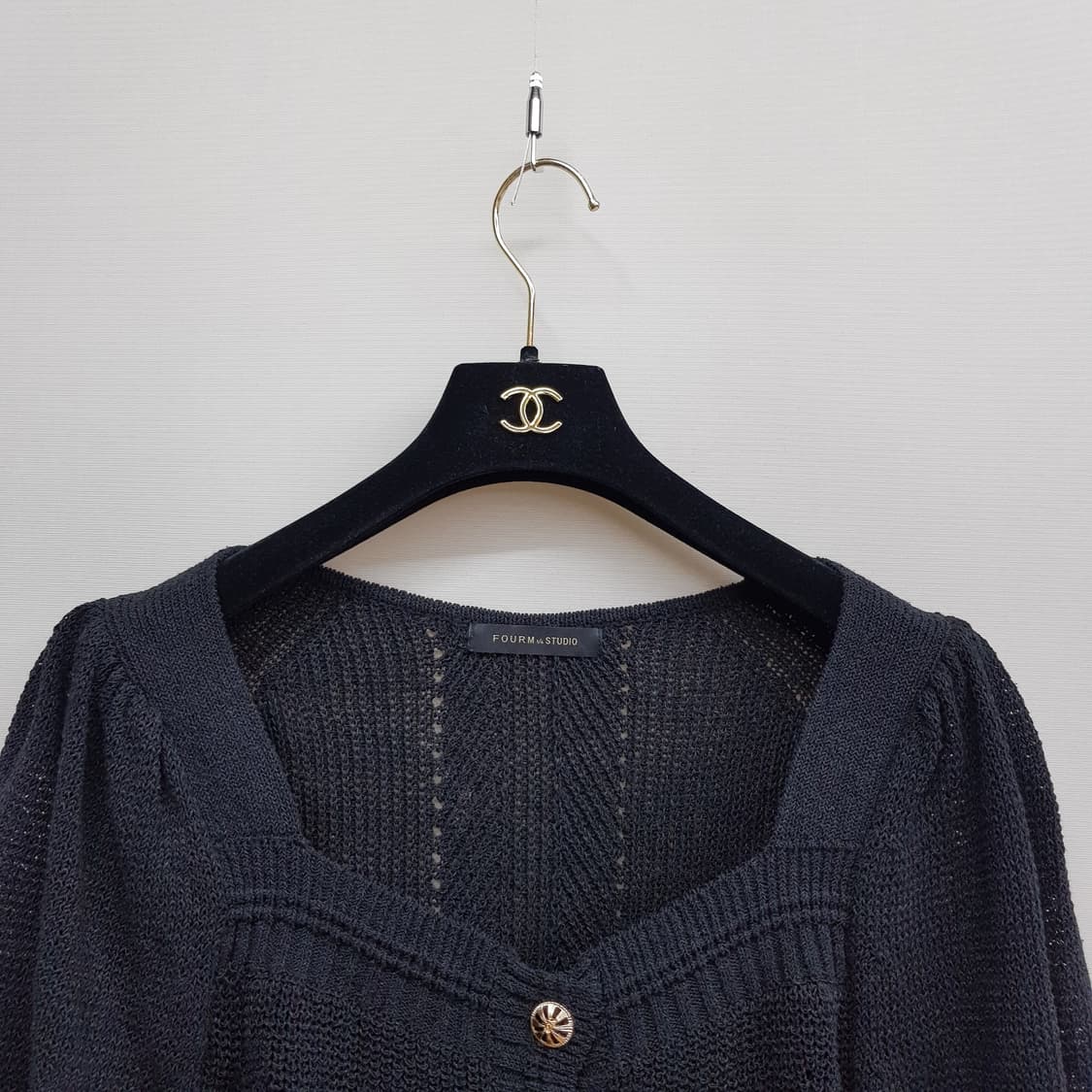 한섬 폼스튜디오 2022 스퀘어넥 니트 가디건 S사이즈 상품이미지2