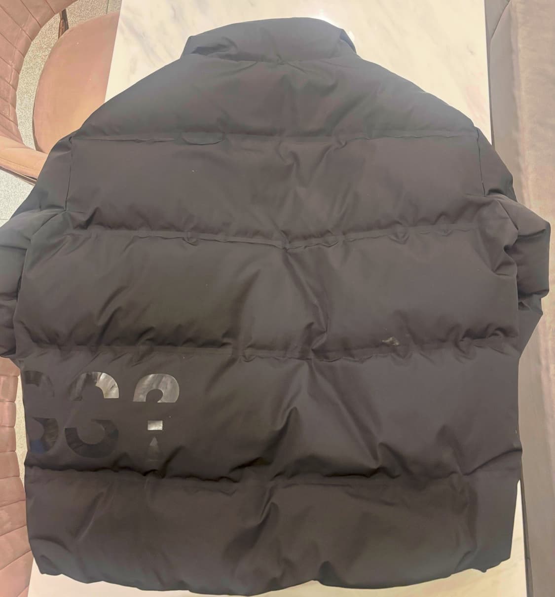 게스 패딩 상품이미지2