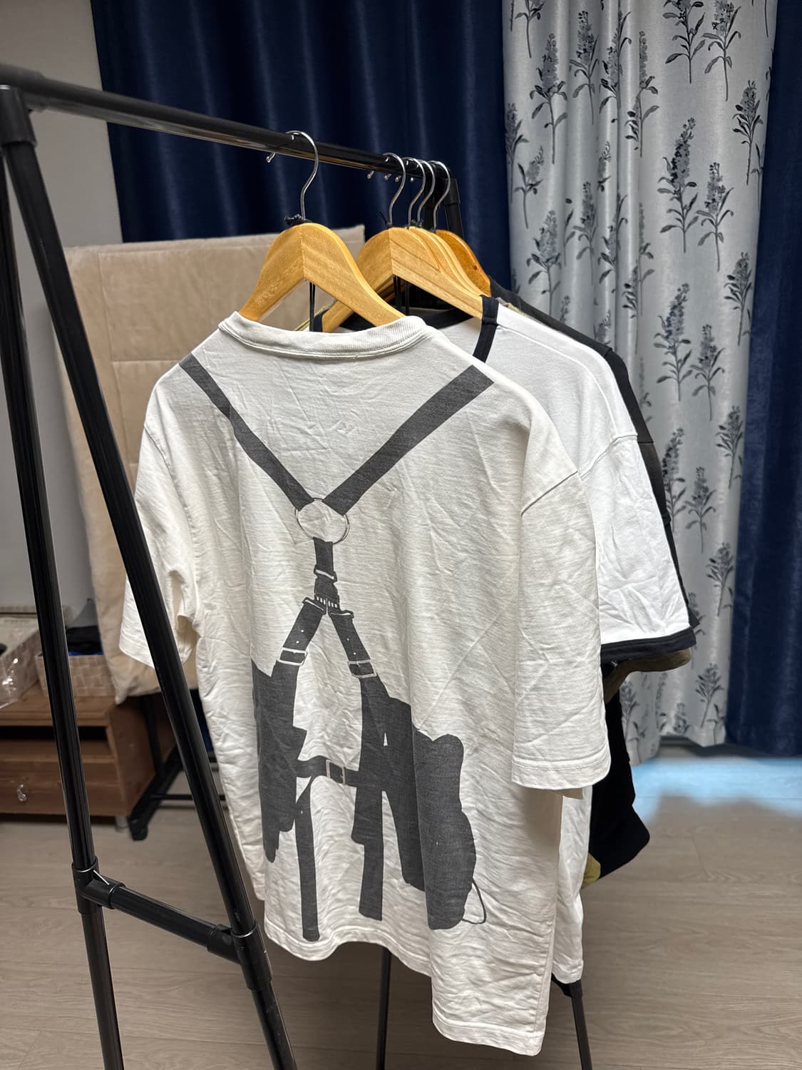 앤더슨벨 초회판 유틸리티 베스트 트롱프뢰유 티셔츠 L 상품이미지10