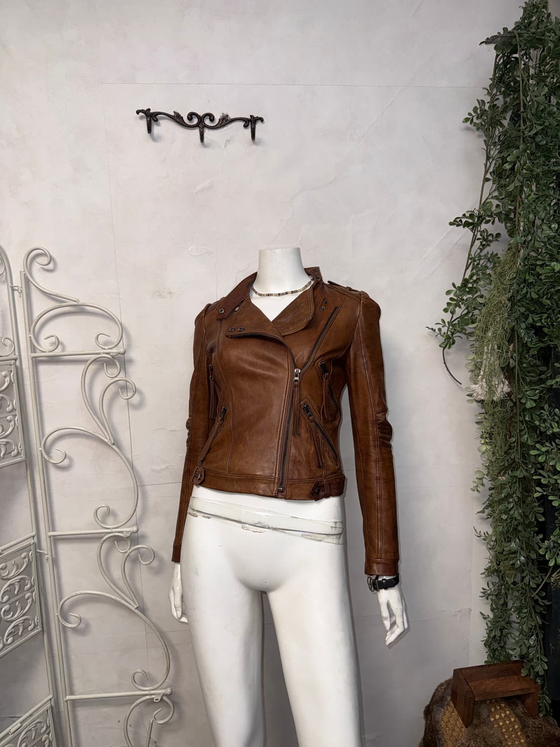 Brown lamb skin shirring zipper jacket  상품이미지6