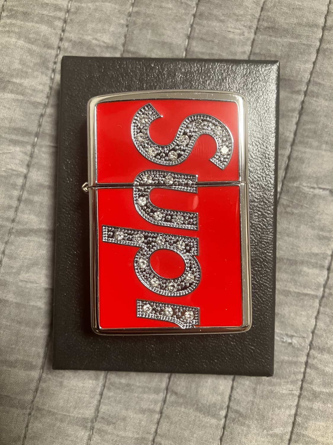 슈프림 지포 라이터 상품이미지1