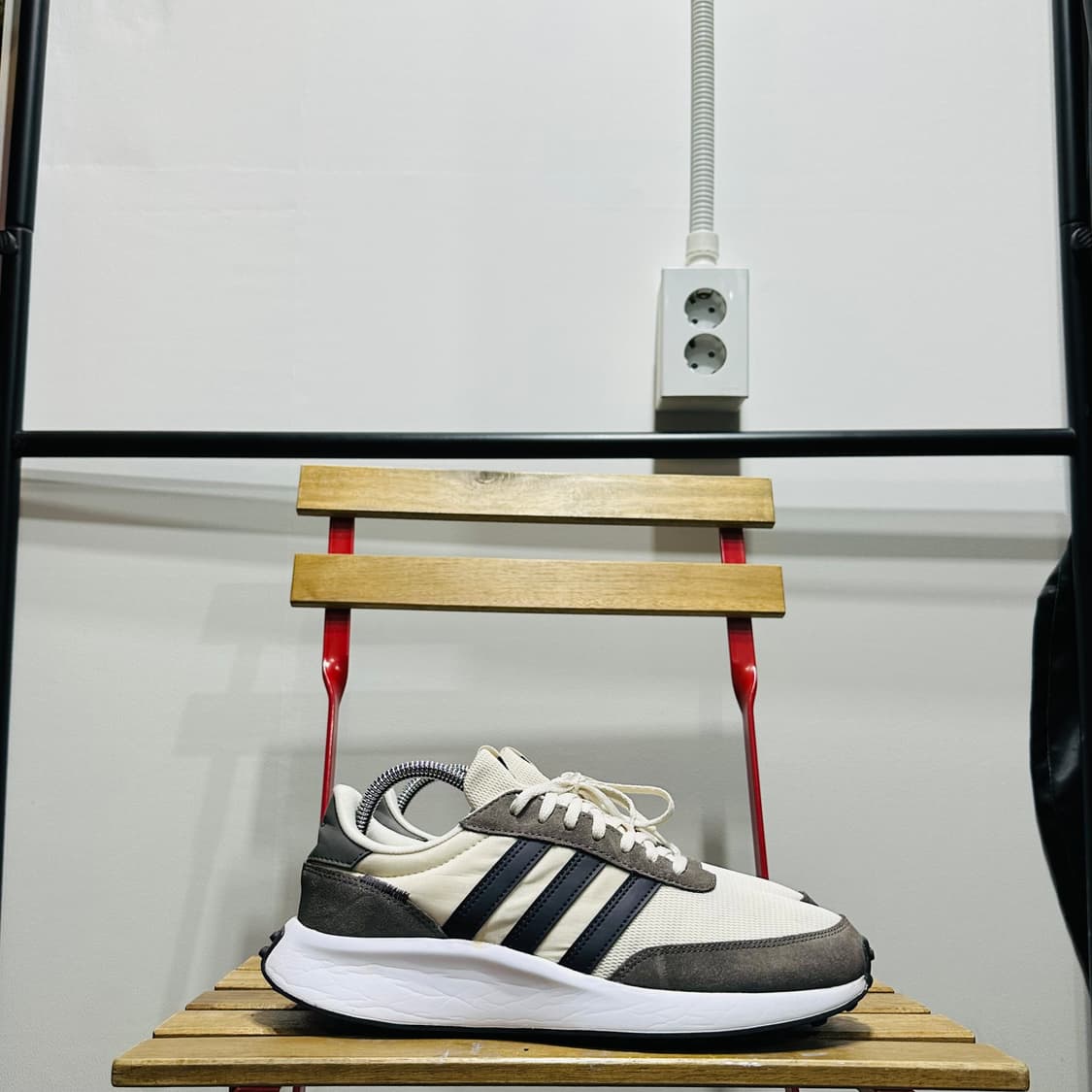 260) 아디다스 운동화 남성 남자 신발 런 70 화이트 그레이 상품이미지1