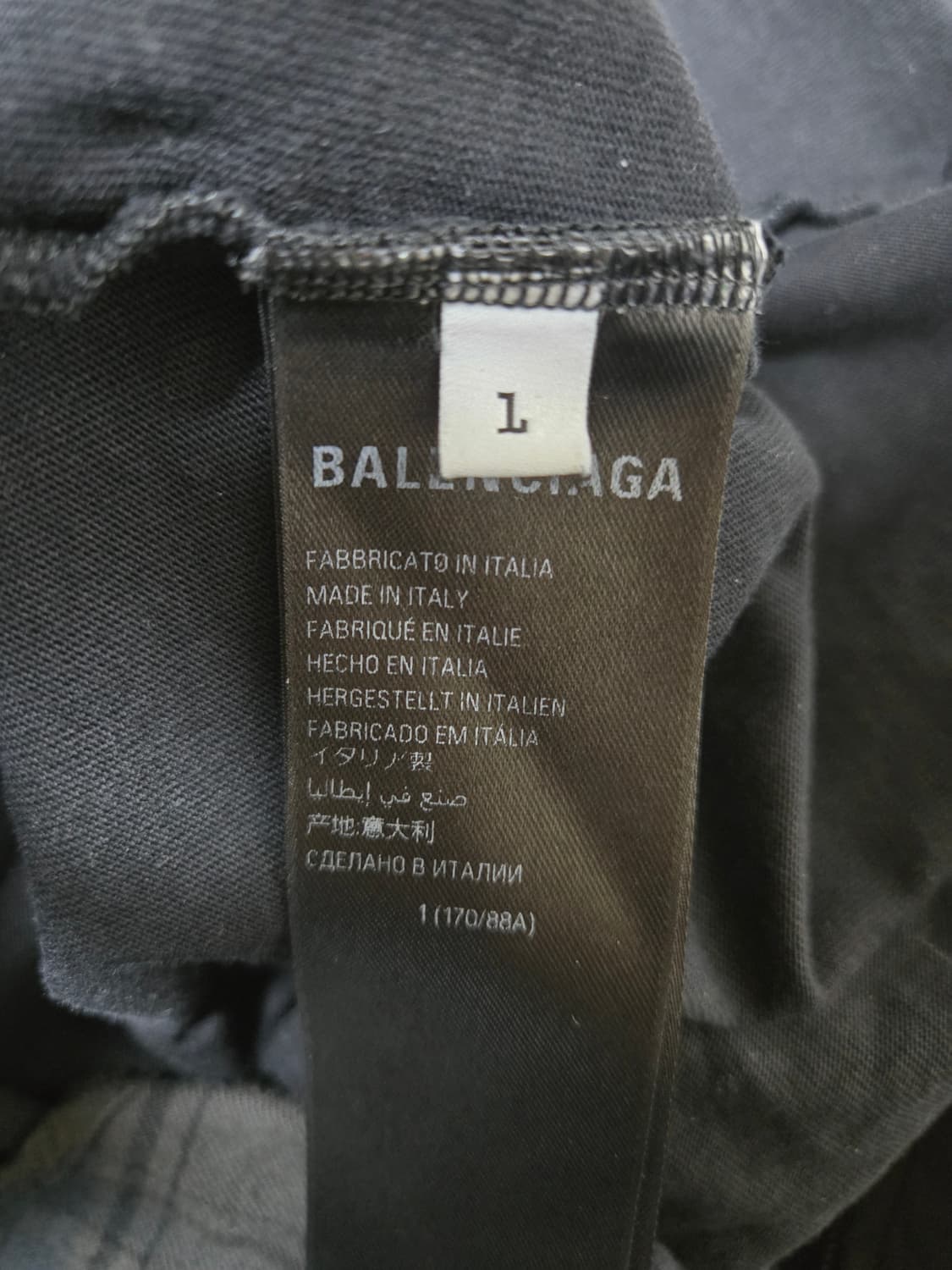 발렌시아가 트랙 자켓 + 후드 + 셔츠 + 긴팔 티 집업 봄버 상품이미지9