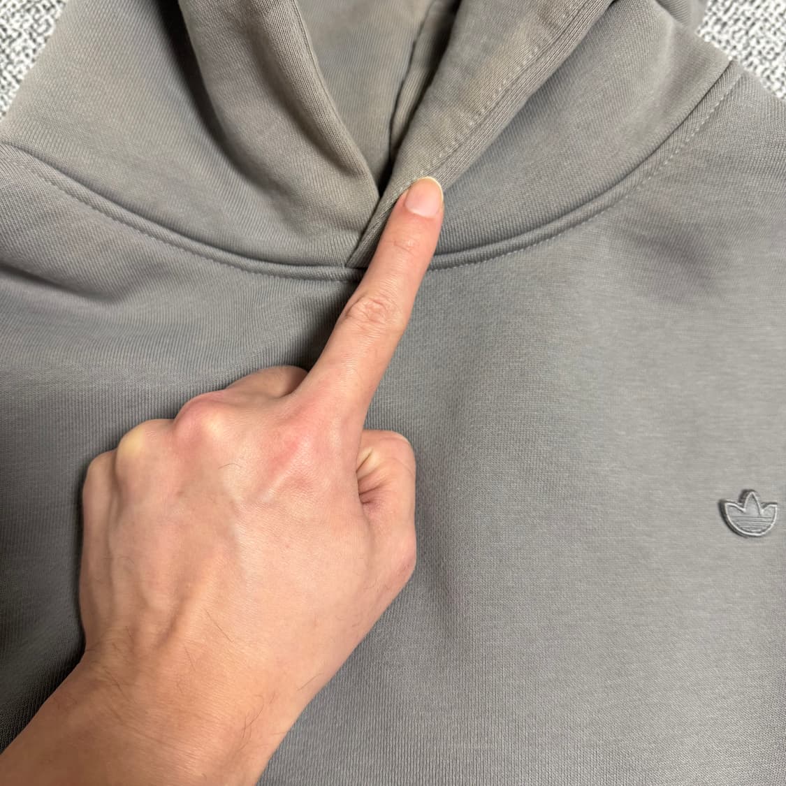 아디다스 파이어버드 스몰로고 기모 후드티 그레이 XL 상품이미지7
