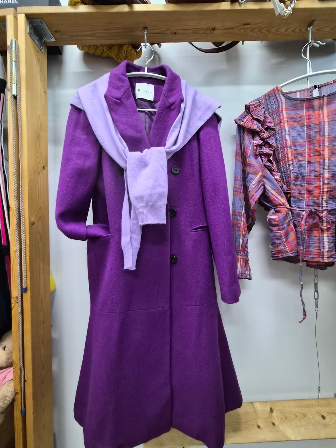 미샤 퍼플 원피스라인 코트 상품이미지1