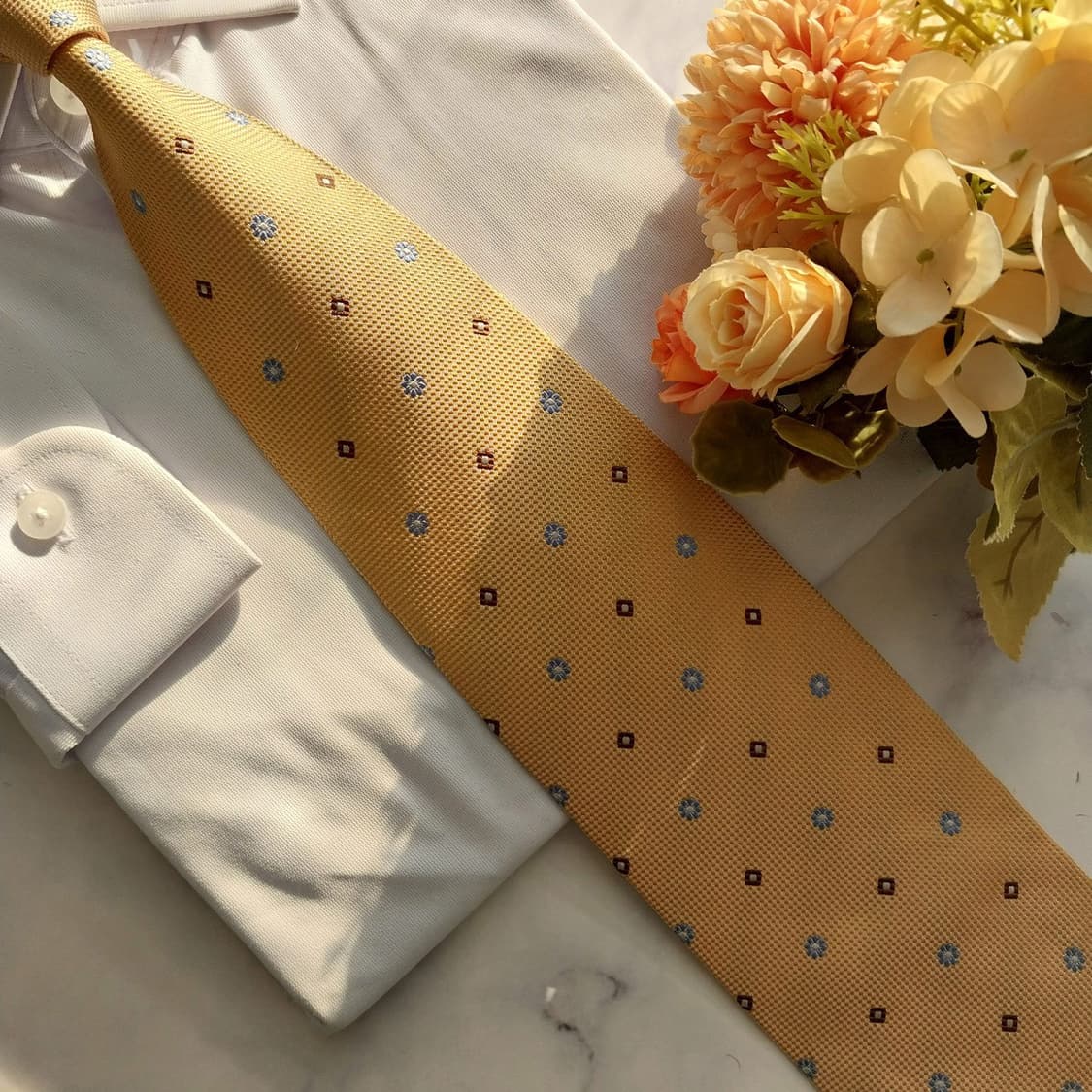 샤를 주르당 실크 베이지 미니 패턴 넥타이 9.8cm A등급 K1594
 상품이미지8