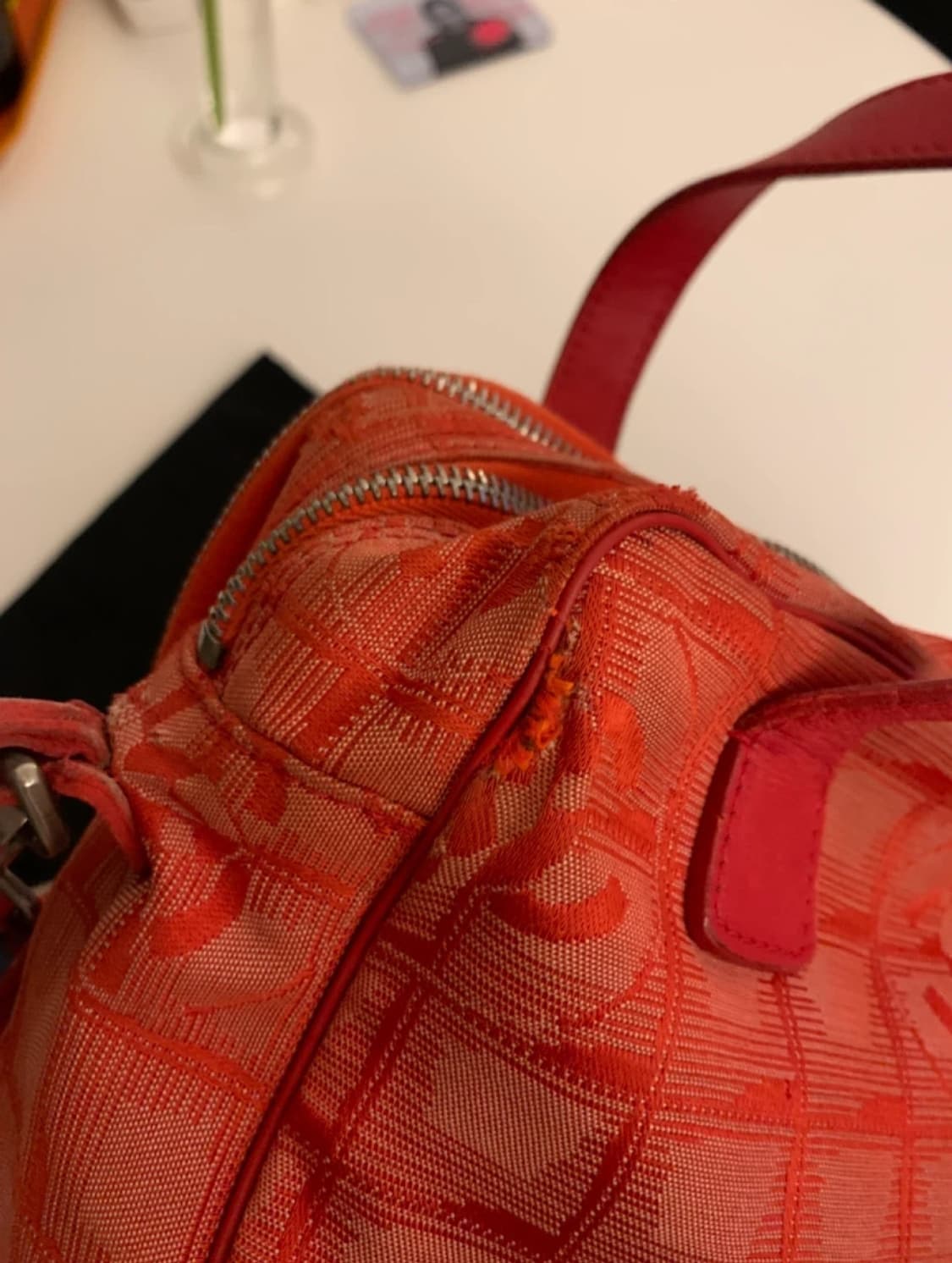 샤넬 트래블 스포츠 백 오렌지 레드 레어템 상품이미지5