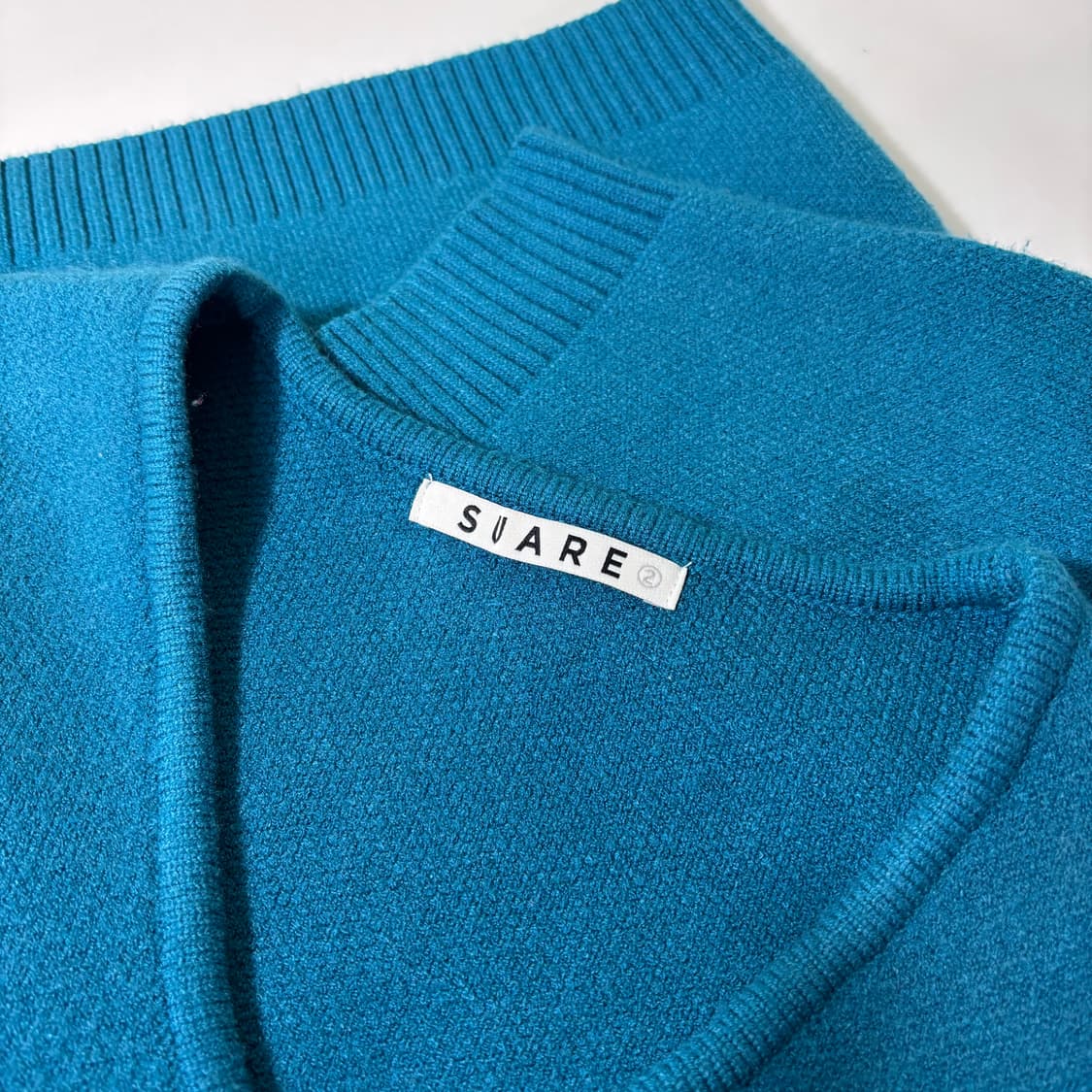 M 수아레 블루 브이넥 가디건 상품이미지3