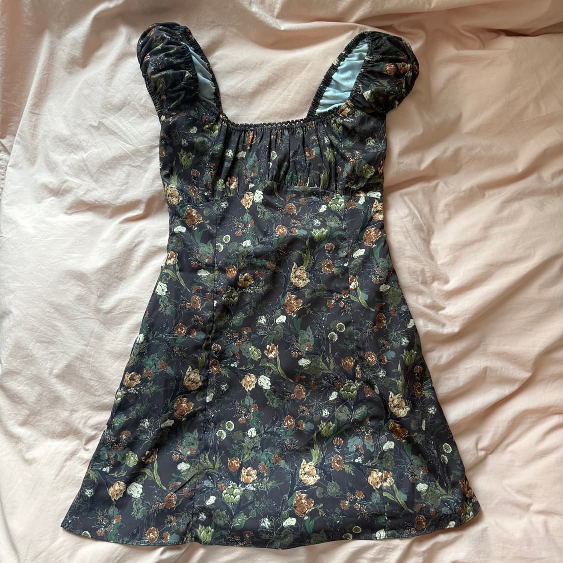 (반택택포) 루루서울 어반드림 미니드레스 S 상품이미지2