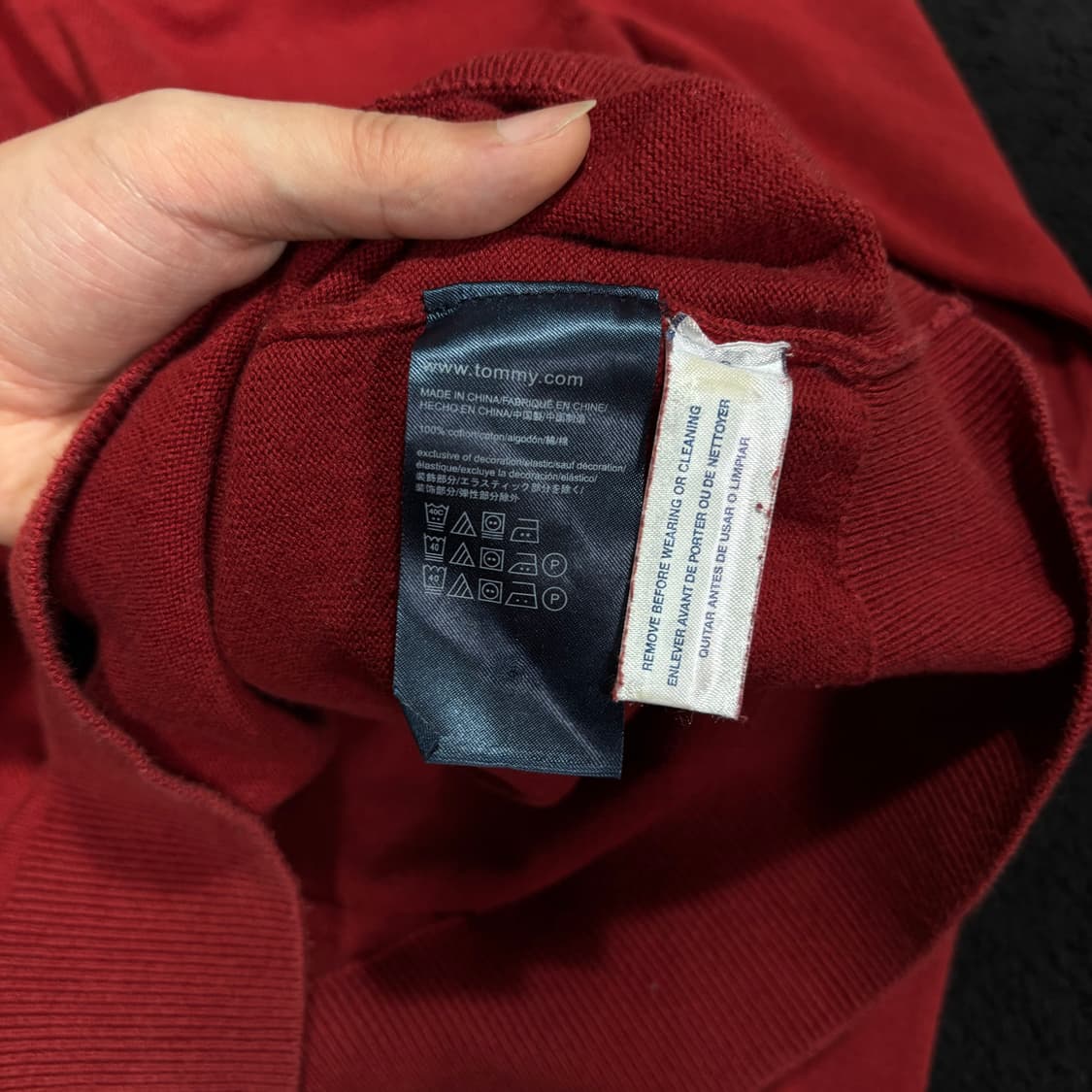 M 타미힐피거 레드 스몰로고 면 니트 상품이미지5
