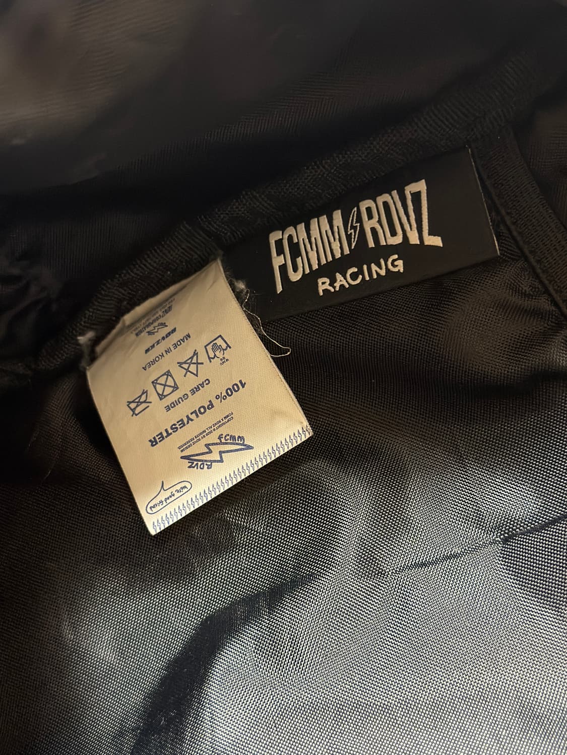 [단종] 급처 FCMM X RDVZ 콜라보 빅토리 빅로고 백팩 판매 상품이미지3