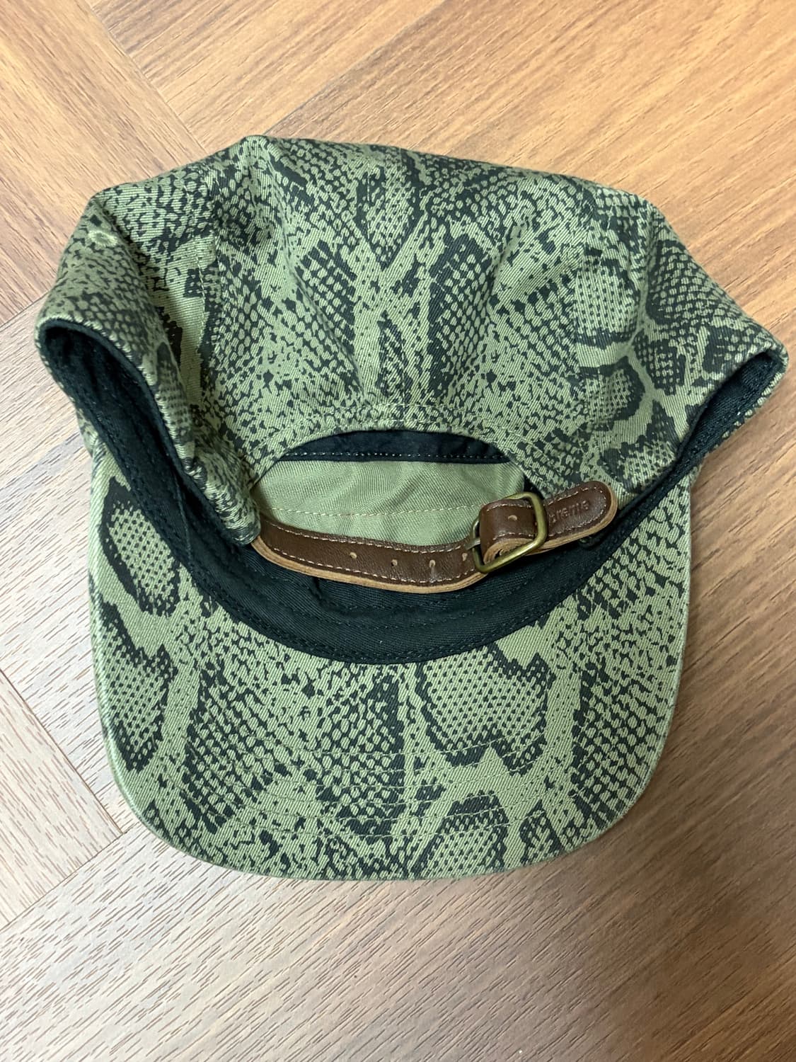 슈프림 워시드 치노 트윌 캠프캡 스네이크 24ss 상품이미지2