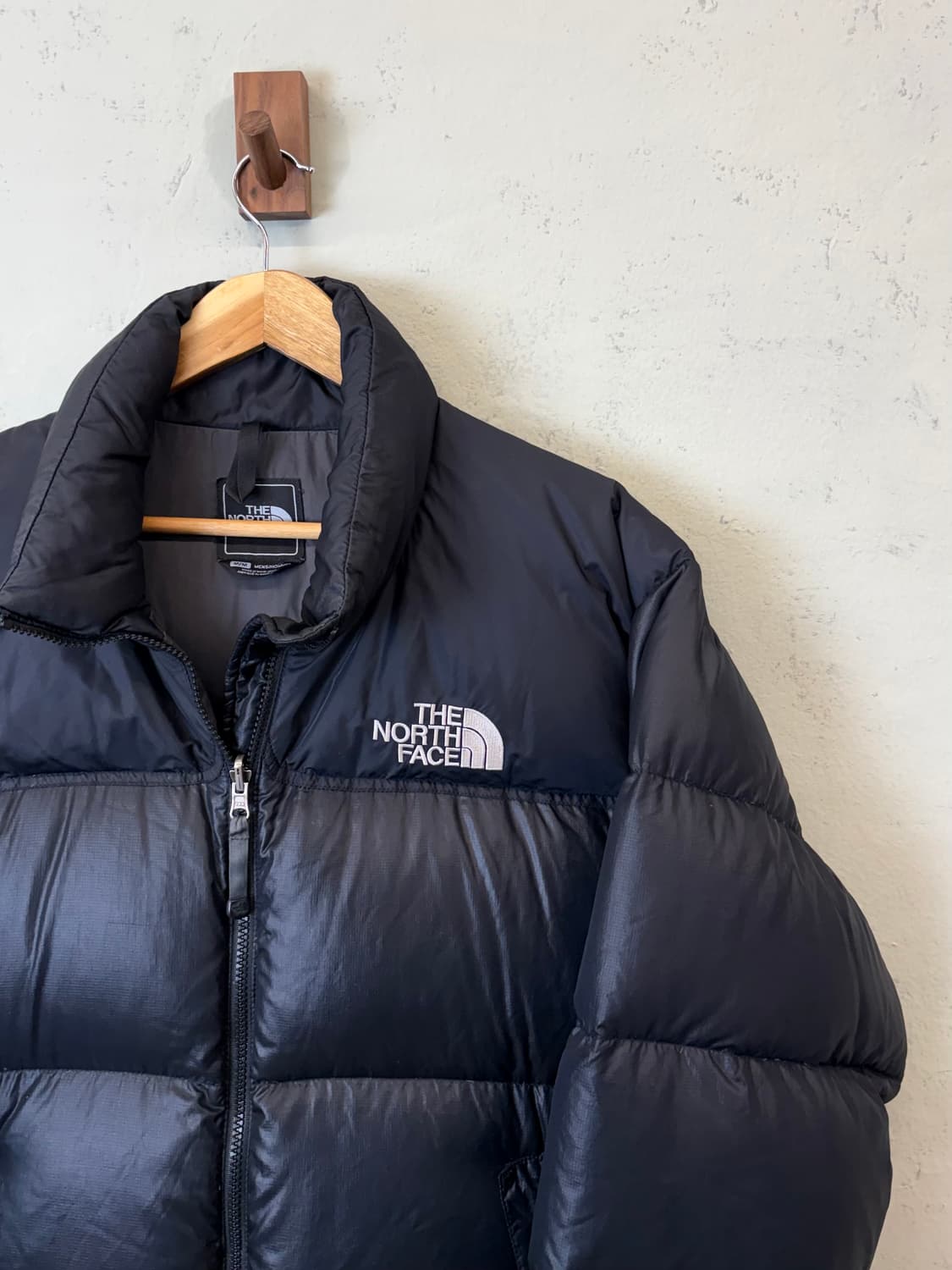 노스페이스 해외판 700 눕시 다운 패딩 블랙 상품이미지3