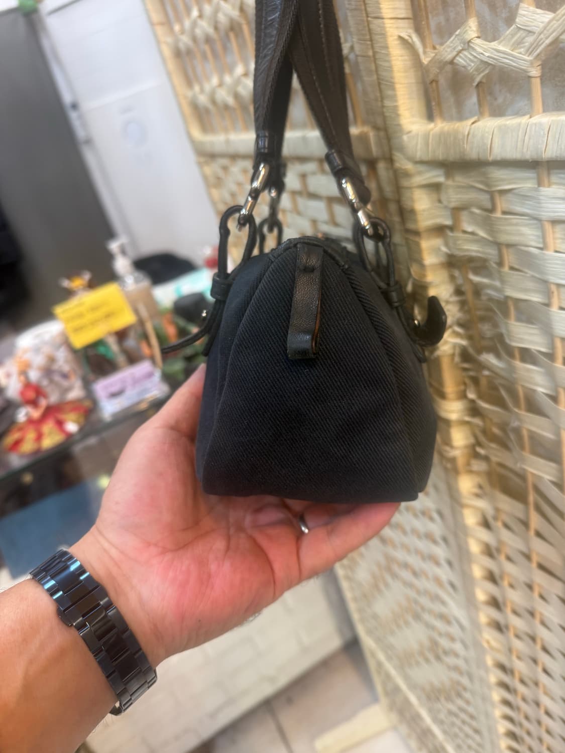 정품 생로랑 캔버스 미니 토트백 팝니다 상품이미지3