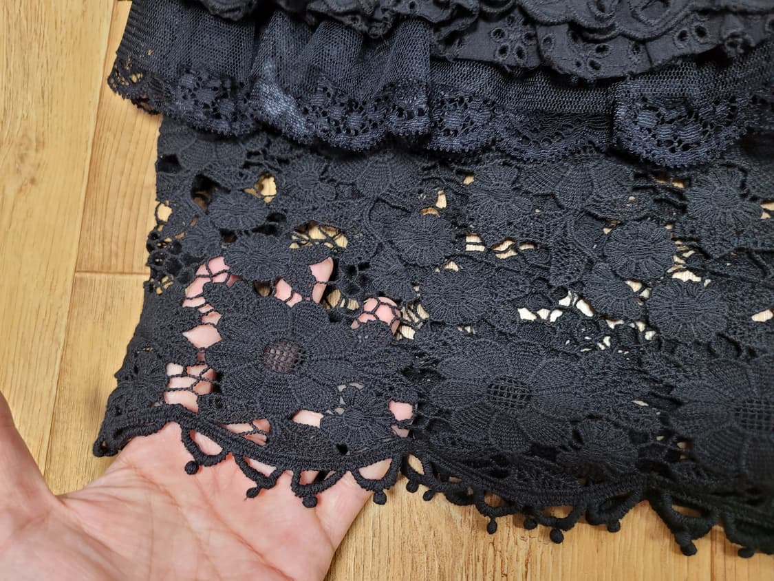 발렌티노(Valentino) 튤 크로쉐스커트 55-66 새상품 상품이미지4