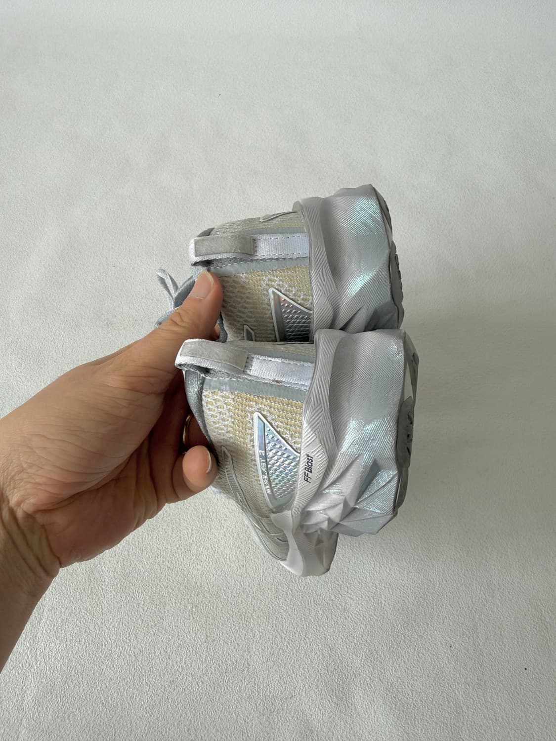 [245]아식스(asics) 노바블라스트2 런닝화 상품이미지8