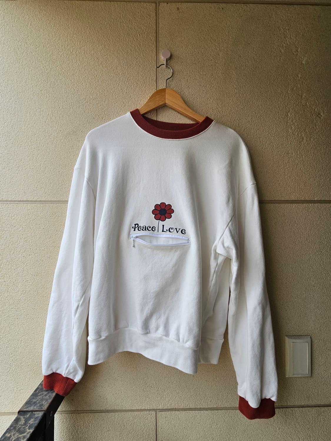 (4) 캐피탈 지퍼포켓 맨투맨 상품이미지1