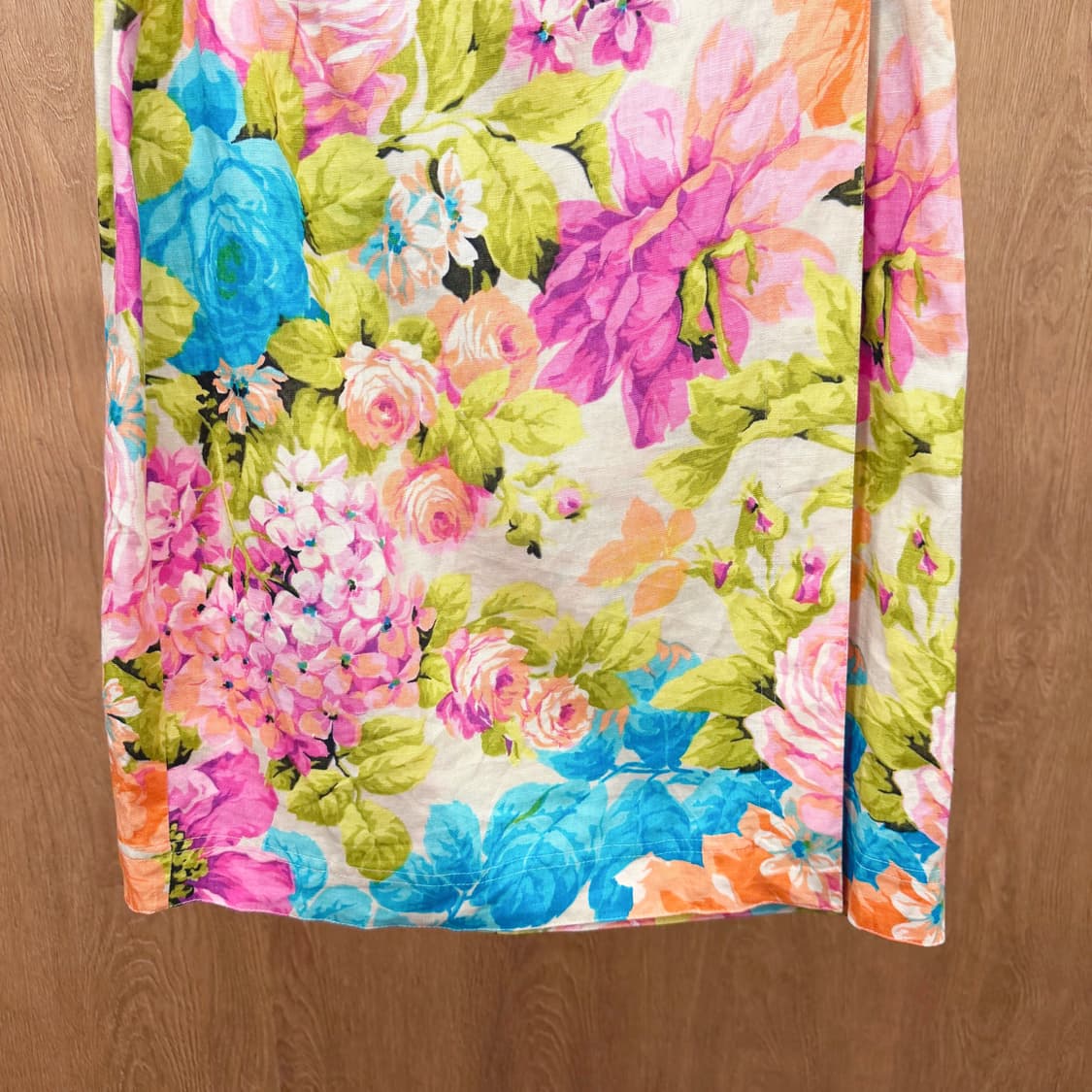 막스마라 랩 미디 스커트 플로럴 프린팅 디테일 H라인 핑크 블루 상품이미지5