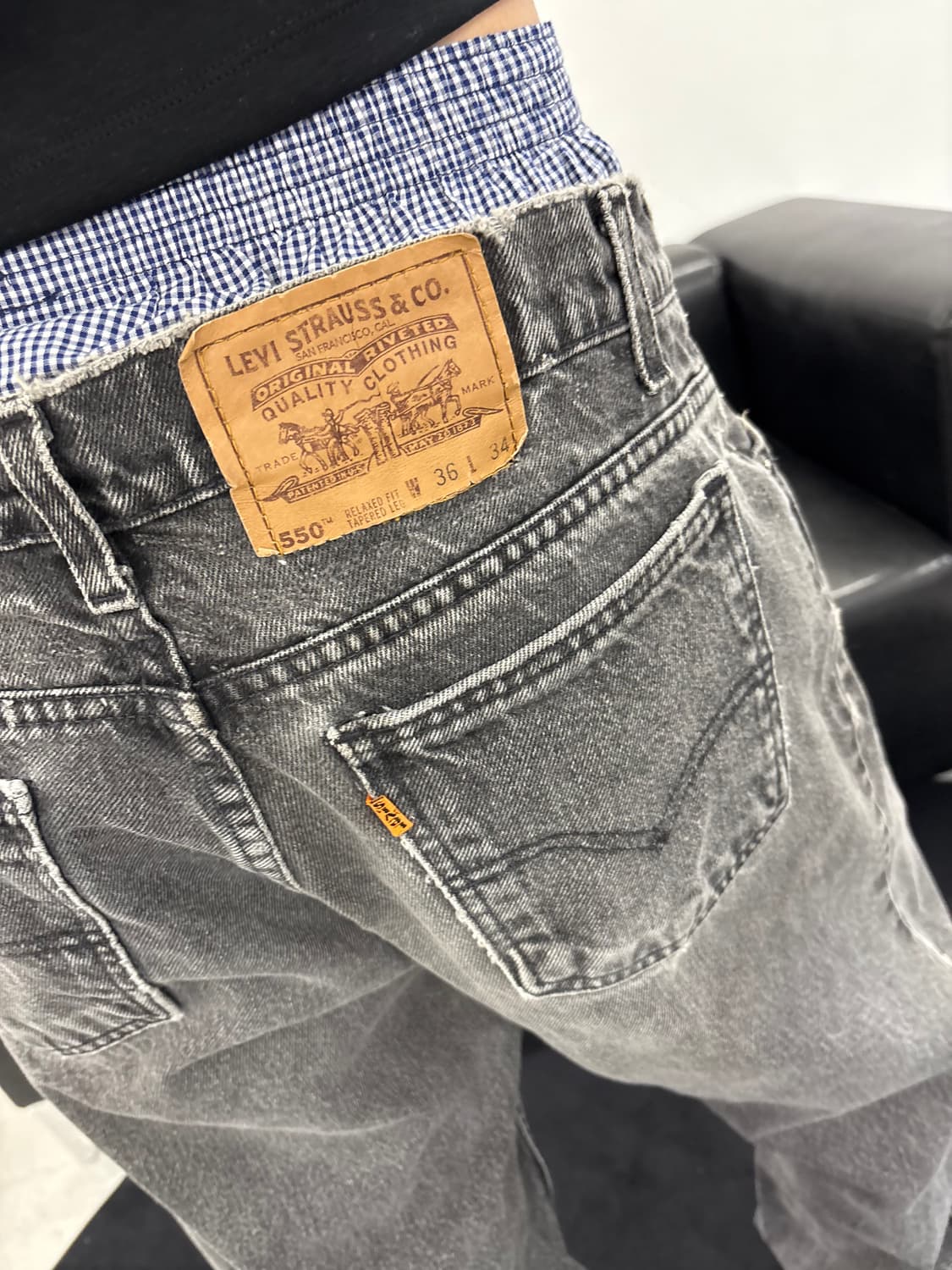 MADE IN USA 🇺🇸  90's 리바이스 550 오렌지탭 흑청 상품이미지4