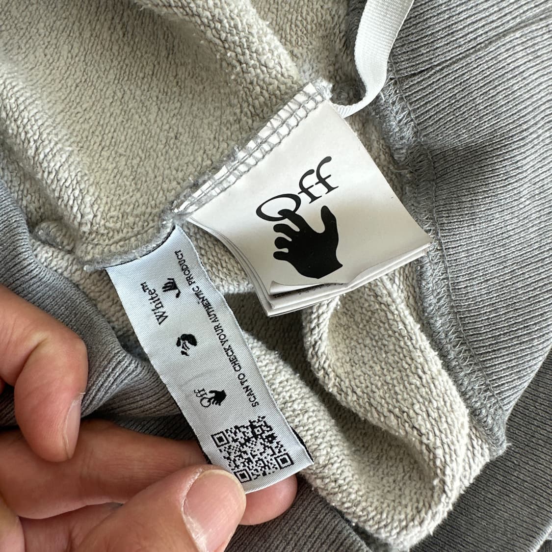 Off-White 오프화이트 디그레이드 스웻 맨투맨 상품이미지6