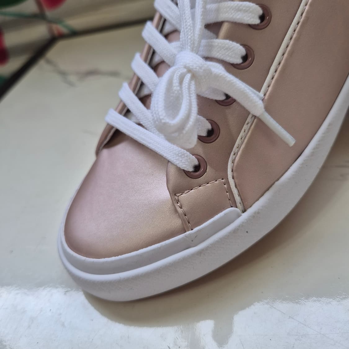 라코스테 핑크 베이지 여성 스니커즈 운동화225 상품이미지4