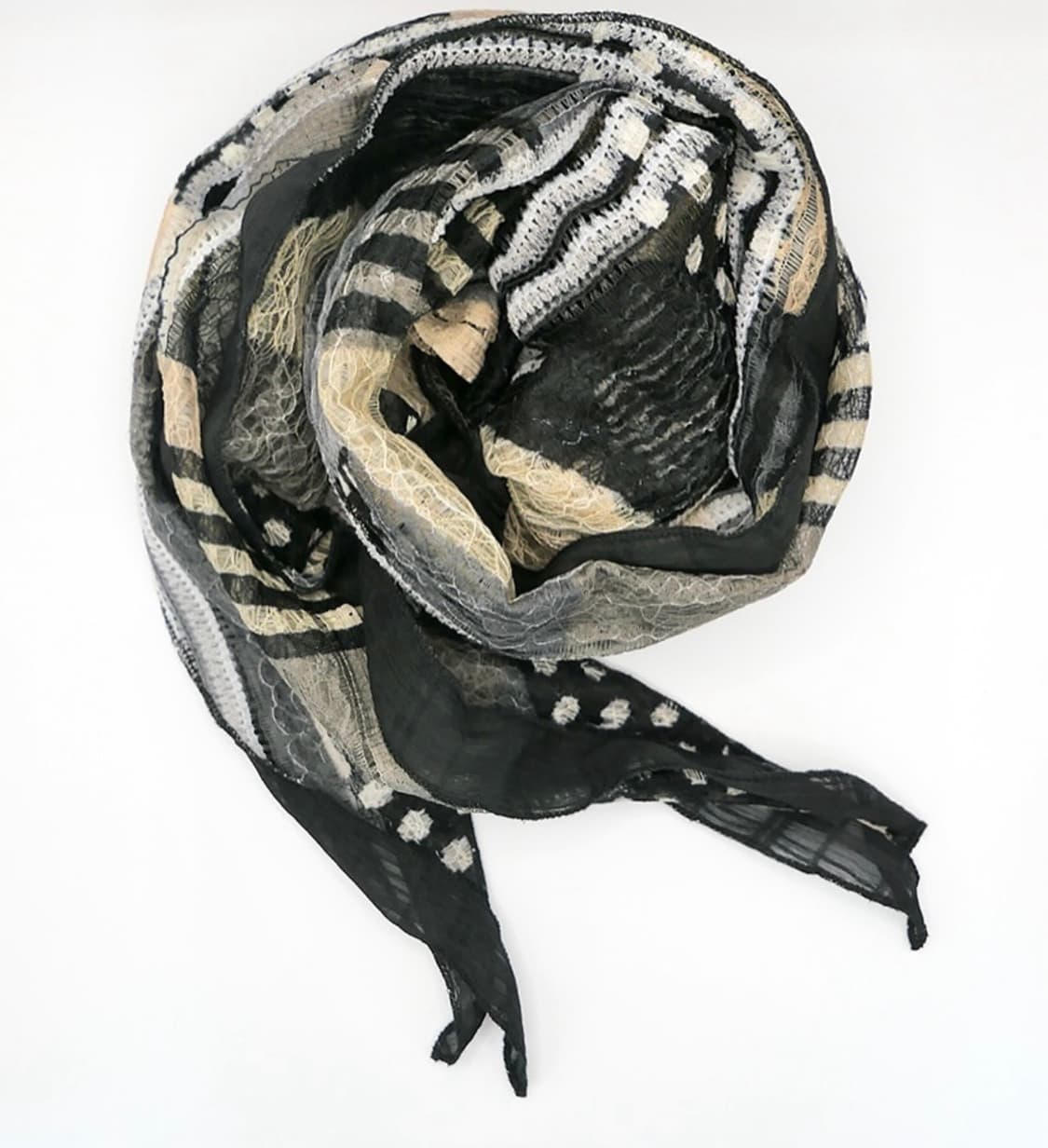 구함) 코이세이오 팝업 증정 스카프 구해요!! 상품이미지2