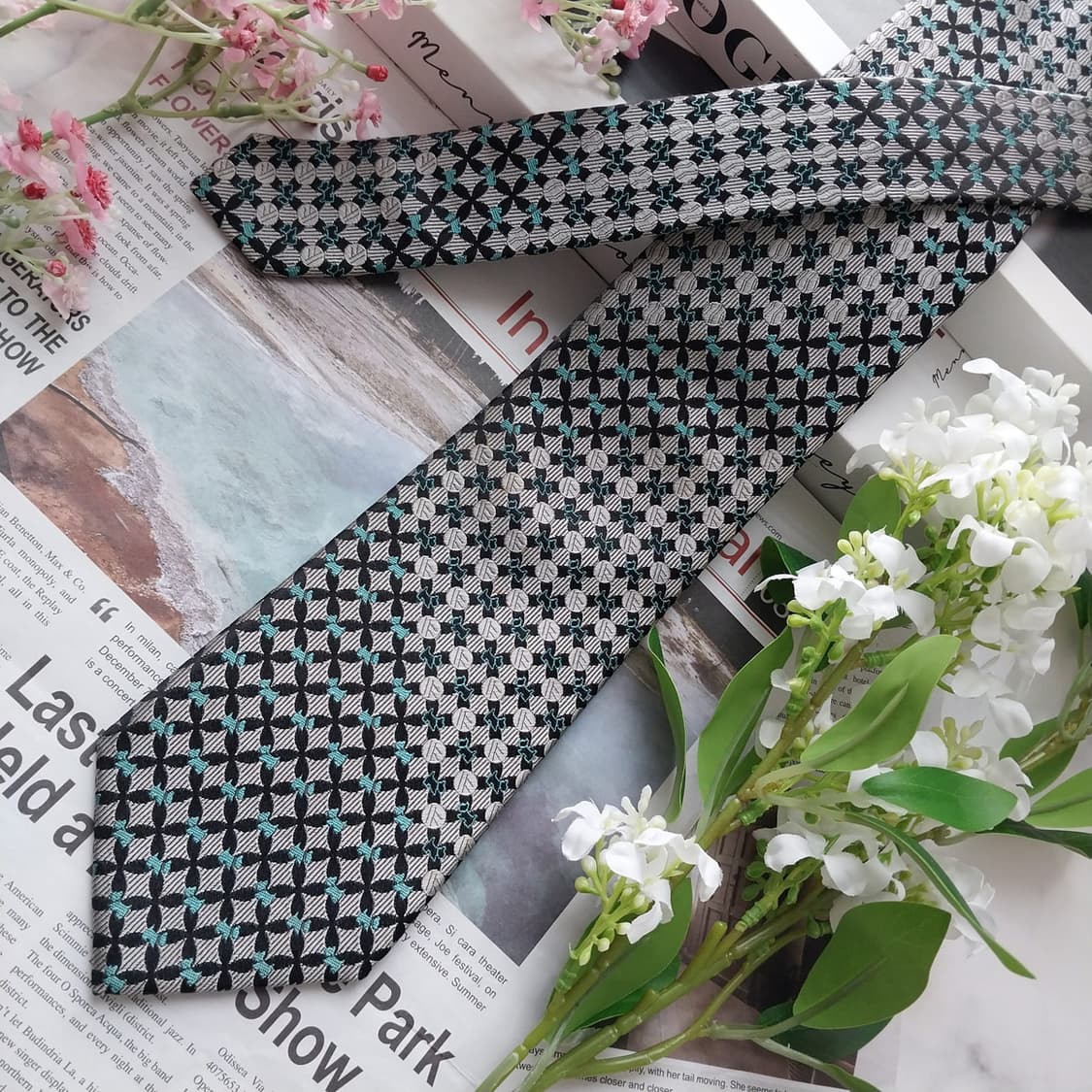 메트로시티 실크 블랙 패턴 넥타이 8.6cm A+등급 K2462
 상품이미지4