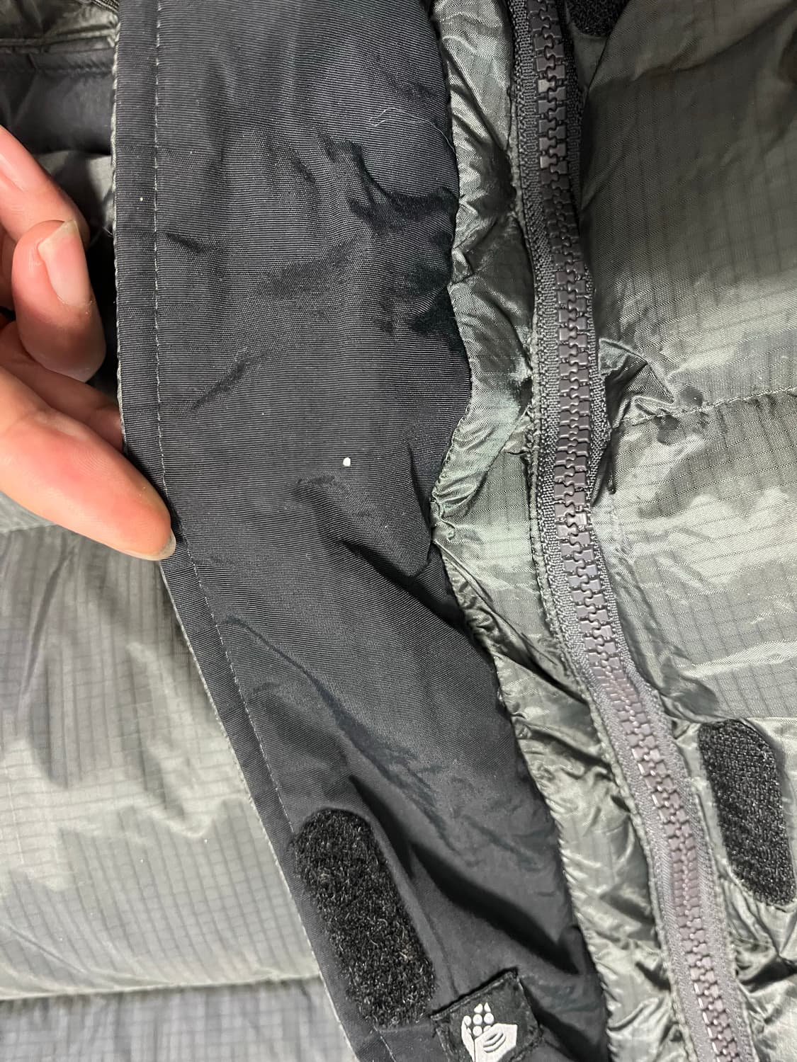 마운틴하드웨어 구스다운 패딩 100 상품이미지8