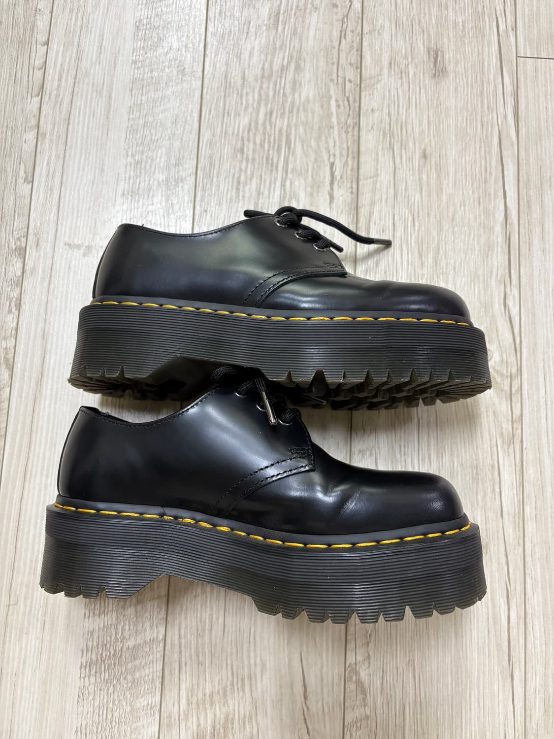 닥터마틴 1461 3홀 쿼드 240 상품이미지3