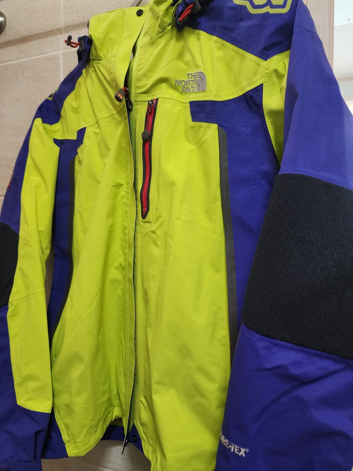 노스페이스 SUMMIT SERIES 고어텍스 자켓 / 85 / 등산 캠핑 상품이미지1