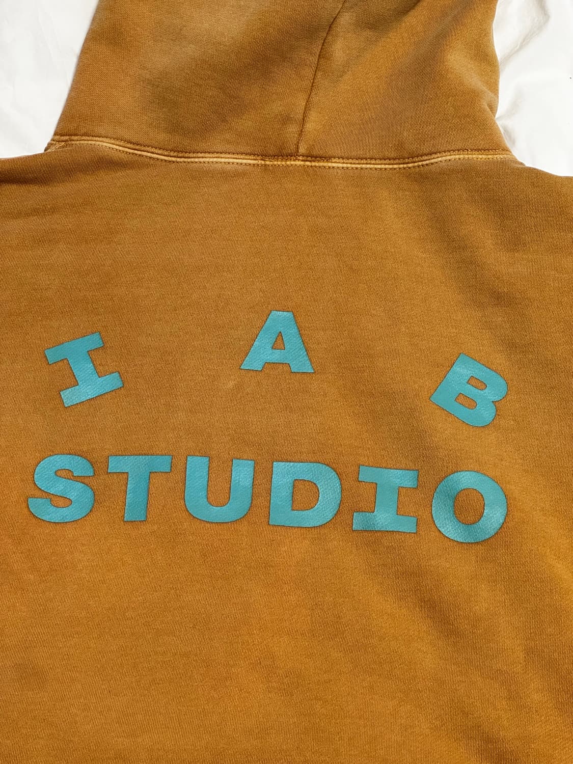 아이앱 스튜디오 후드 카멜 옐로우 상품이미지4