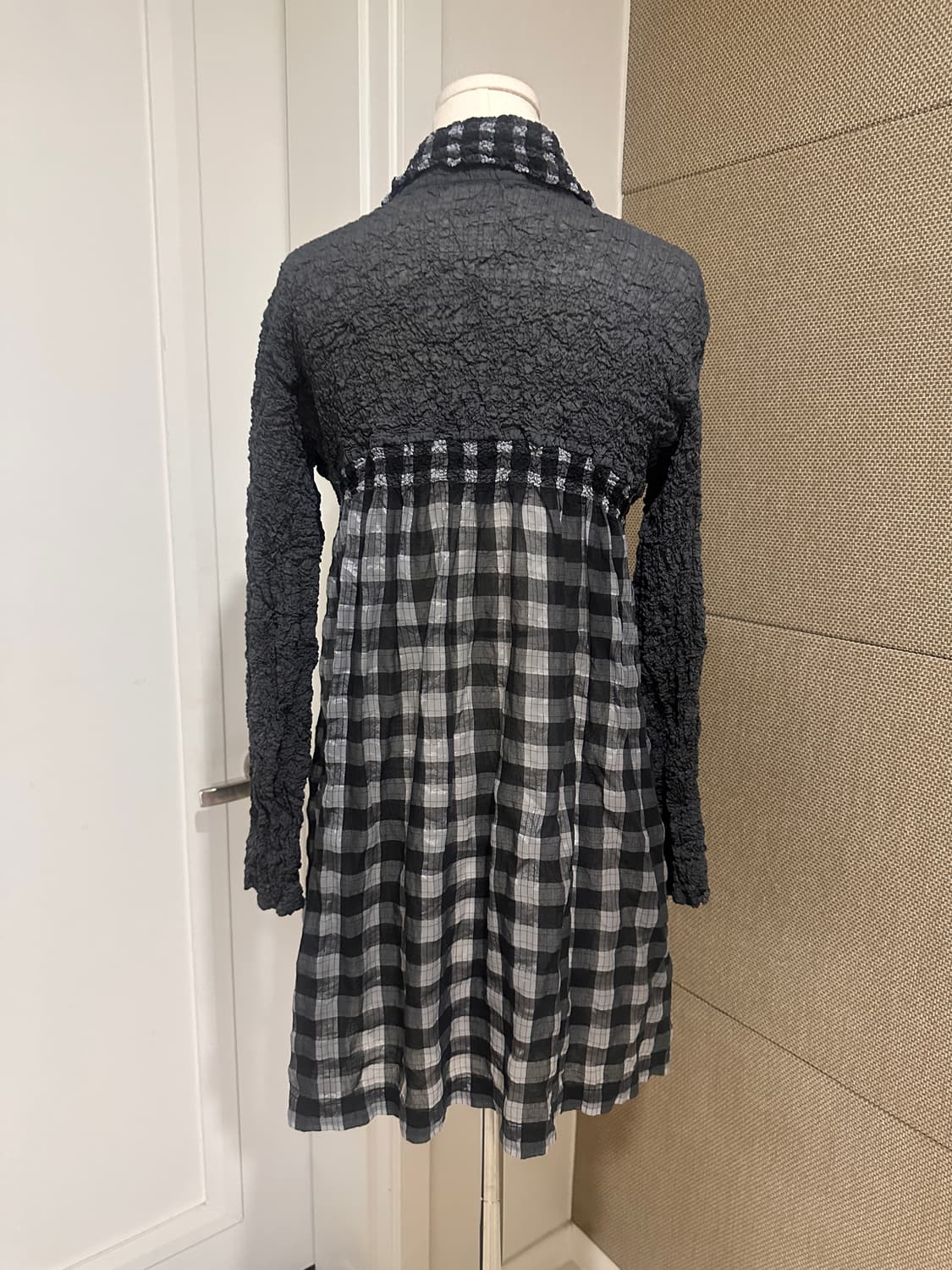 이세이미야케 미  플리츠 탑 상품이미지3