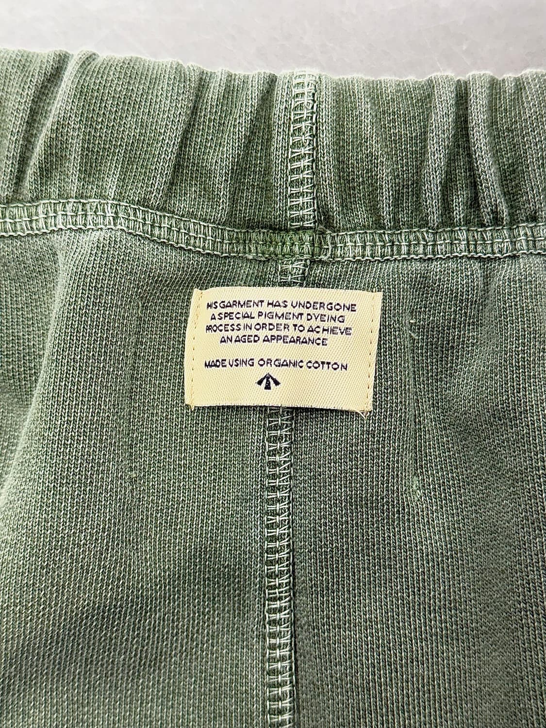 나이젤 카본 피그먼트 다잉 아미 애로우 로고 스웨트 조거 팬츠 상품이미지10