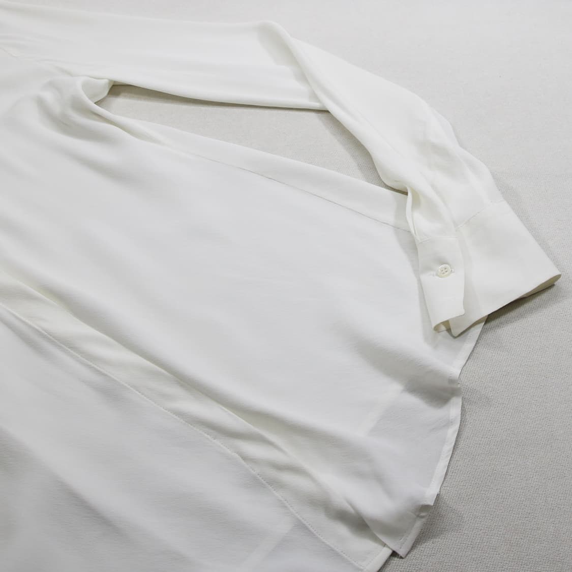 EMPORIO ARMANI 드레스 셔츠 (여성용 38) 상품이미지7