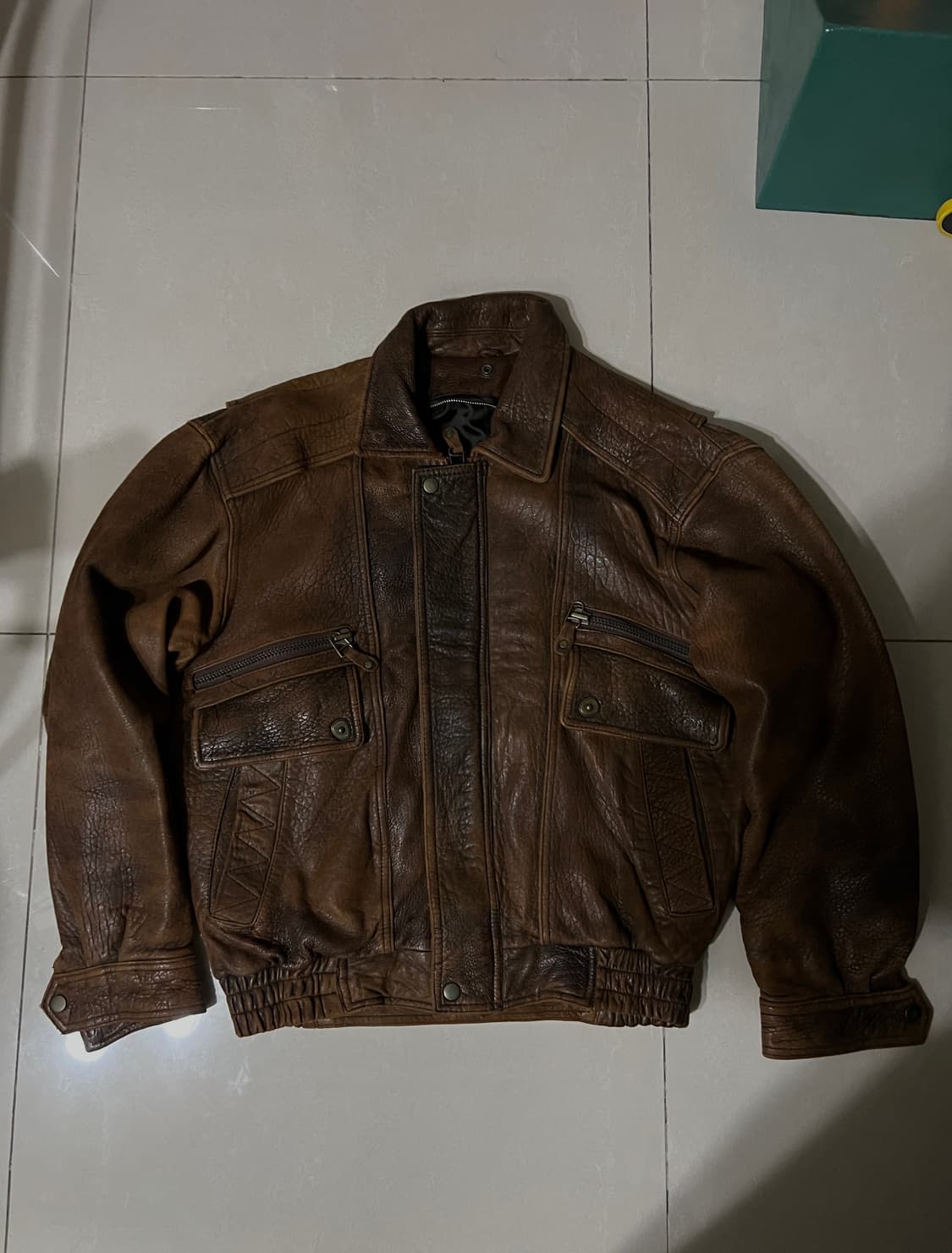 90’s Vintage Leather A-2 jacket 상품이미지1