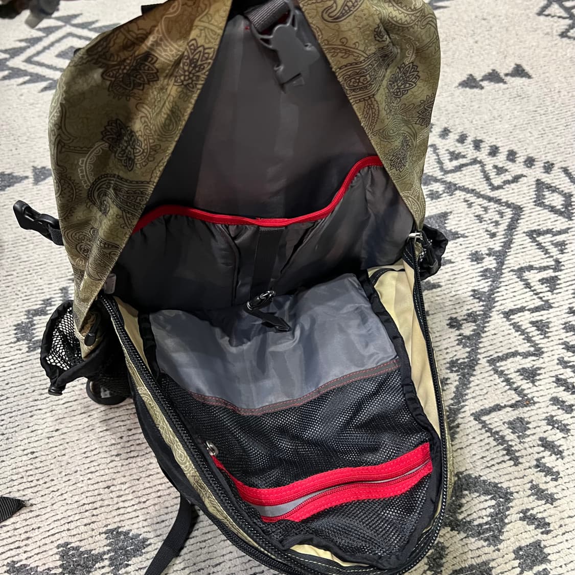 TNF 노스페이스 Japan 페이즐리 레콘 백팩 30L 상품이미지4
