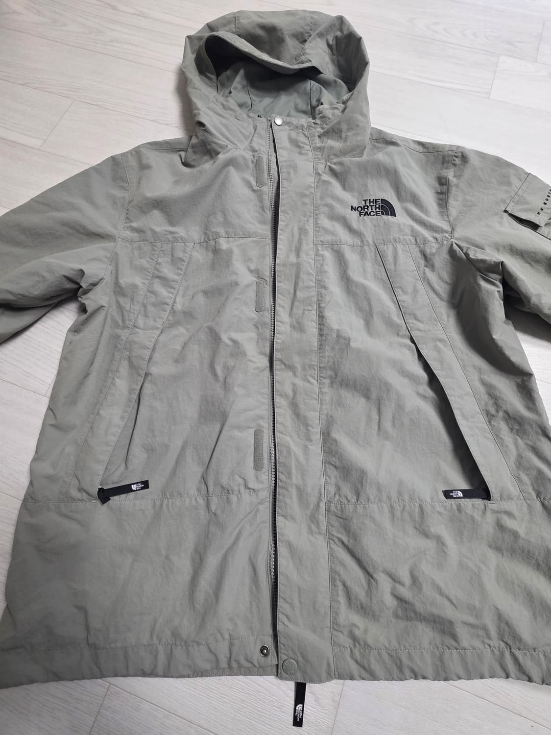 노스페이스 라이트 카키 맨톤 바람막이 XL사이즈 상품이미지4