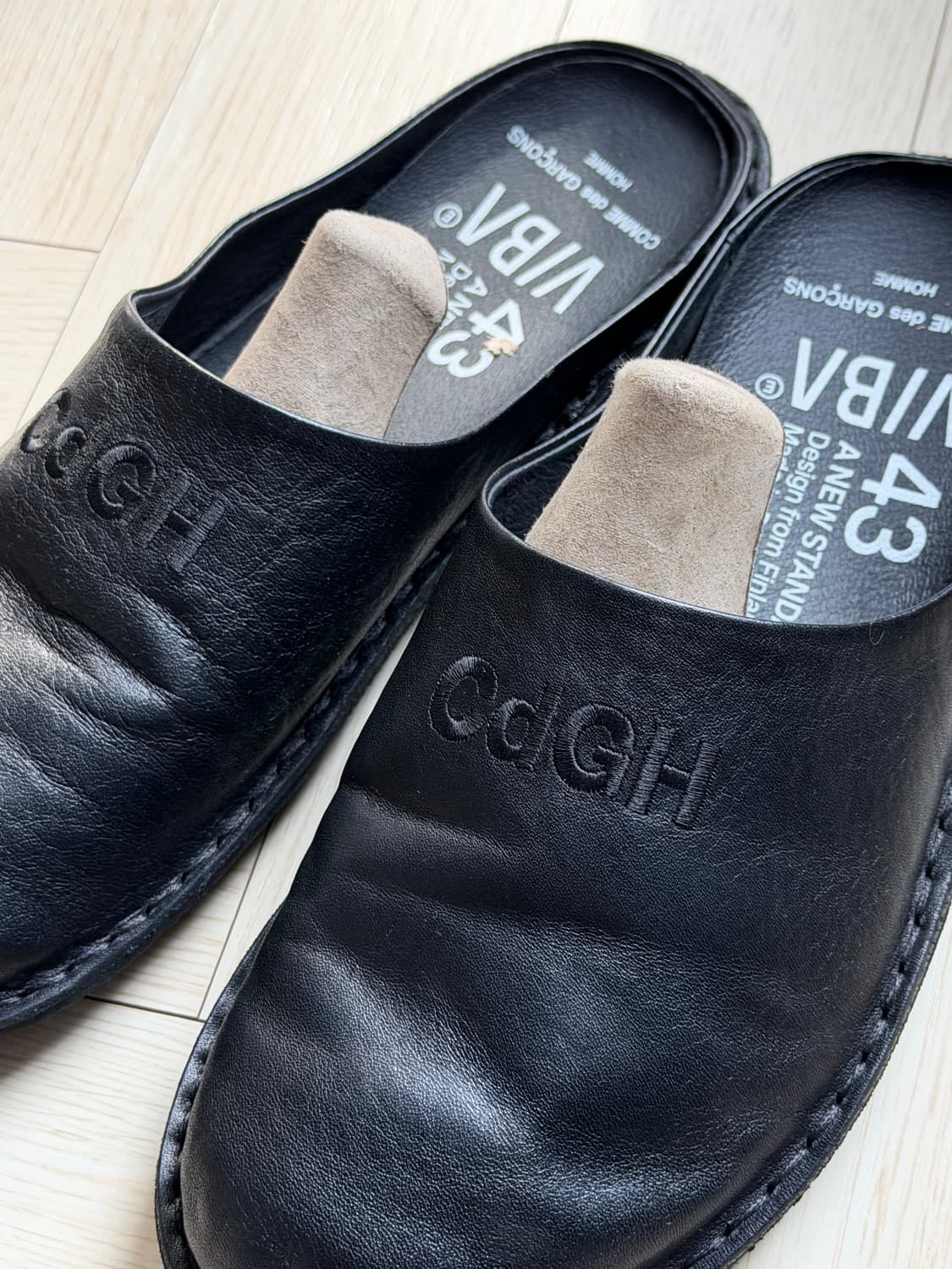 꼼데가르송 VIBA 레더 슬리퍼 뮬 상품이미지2