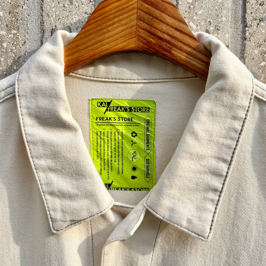 프릭스 스토어 x KAL 커버올 자켓 상품이미지3